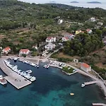Holiday Home Prvic Sepurine Apartamento *