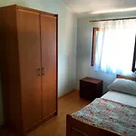 Apartamento Holiday Home Prvic Sepurine Prvic Sepurine