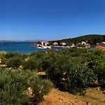 Holiday Home Prvic Sepurine Apartamento *