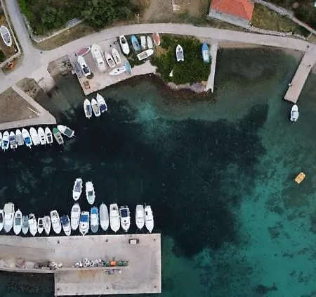 Holiday Home Prvic Sepurine Apartmán *