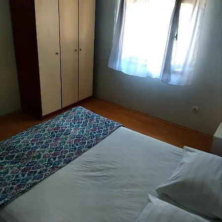 Apartment Prvic Sepurine Prvic Sepurine