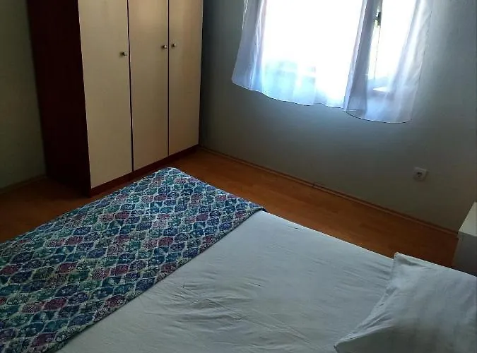 Holiday Home Prvic Sepurine Prvic Sepurine