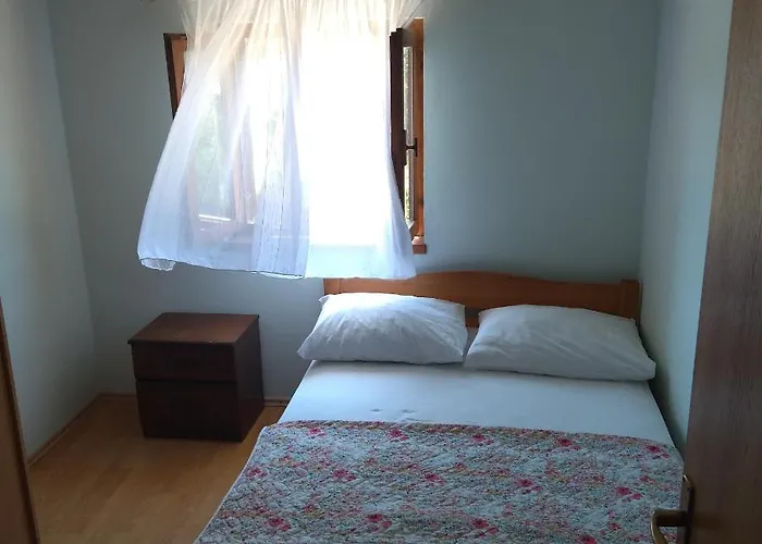 Lejlighed Holiday Home Prvic Sepurine *