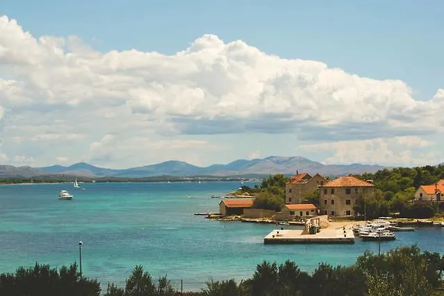 Holiday Home Prvic Sepurine Prvic Sepurine